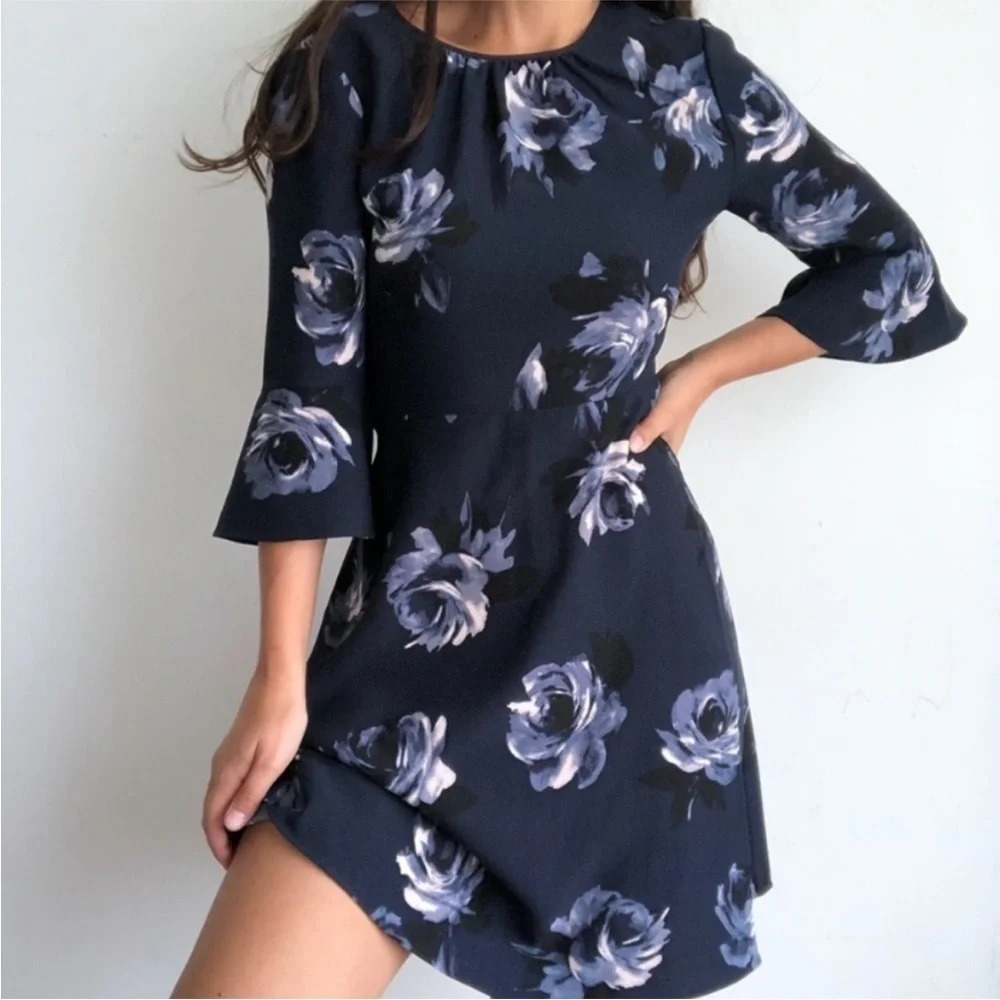 KATE SPADE Night Rose Crepe Star Bright Rich Navy Dress Floral Feminine Size 10